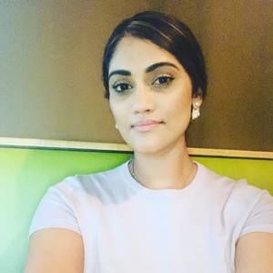 Meet your Posher, Tina